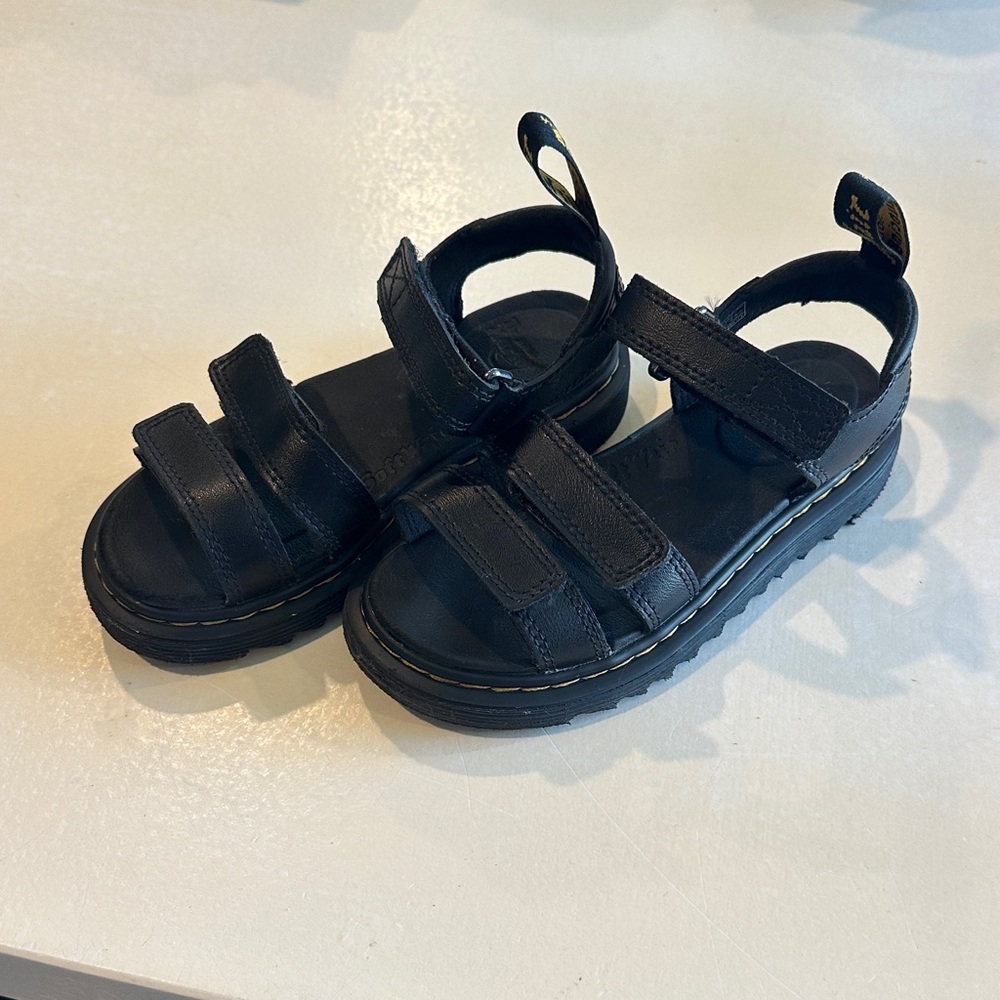 Dr marten Velcro sandals